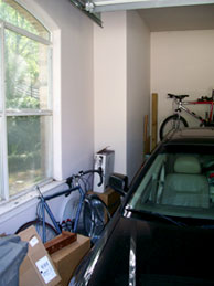 Left side view of a non-working garage